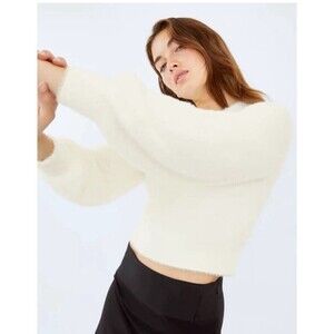 Sunday Best Sweater White Aritzia Kitten Women's Large Fuzzy Knit Crewneck Crop